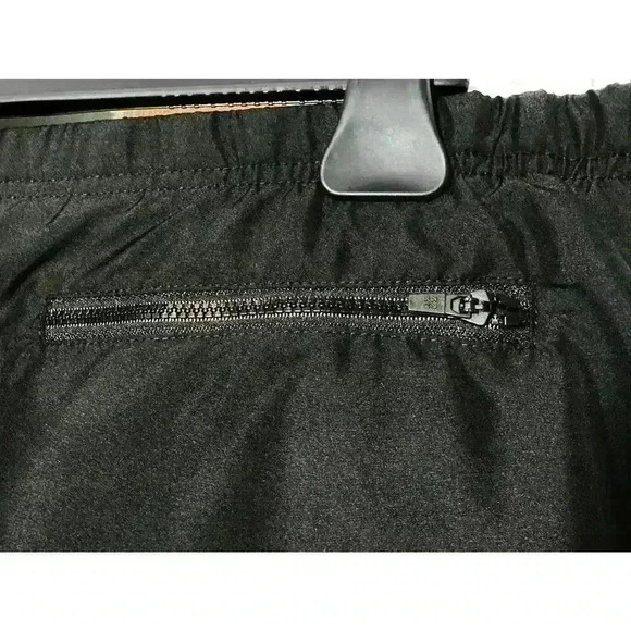 NWT Off-White Classic Belted Cargo Swim Shorts - Picture 5 of 16